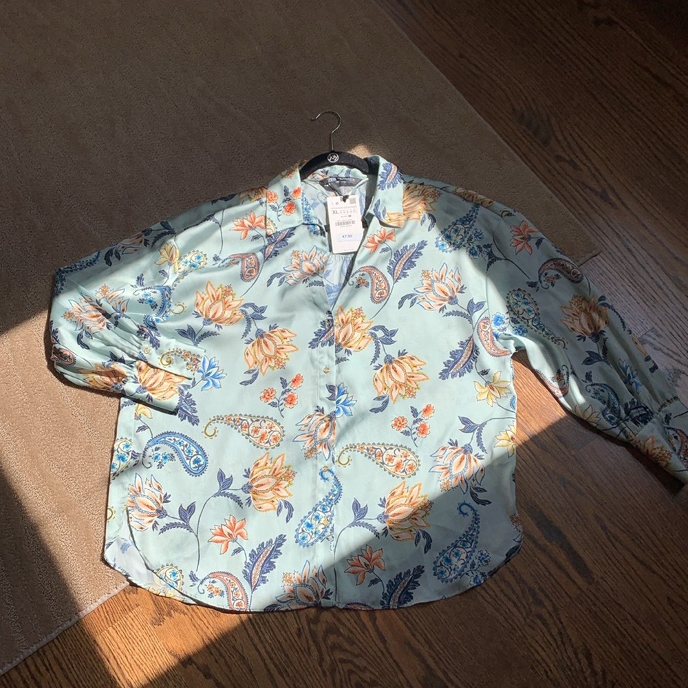 Zara‎ Floral Print Satin Shirt - Picture 16 of 17